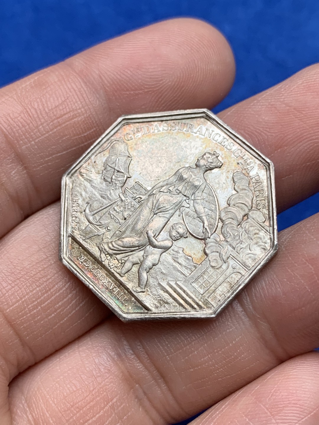 《竞宝斋》第157场-法国八角与章 专场！周日，周一，周四 3场 (全场包邮) 法国八角银质代币，火灾保险公司，13.94g，30.6mm，手指边铭