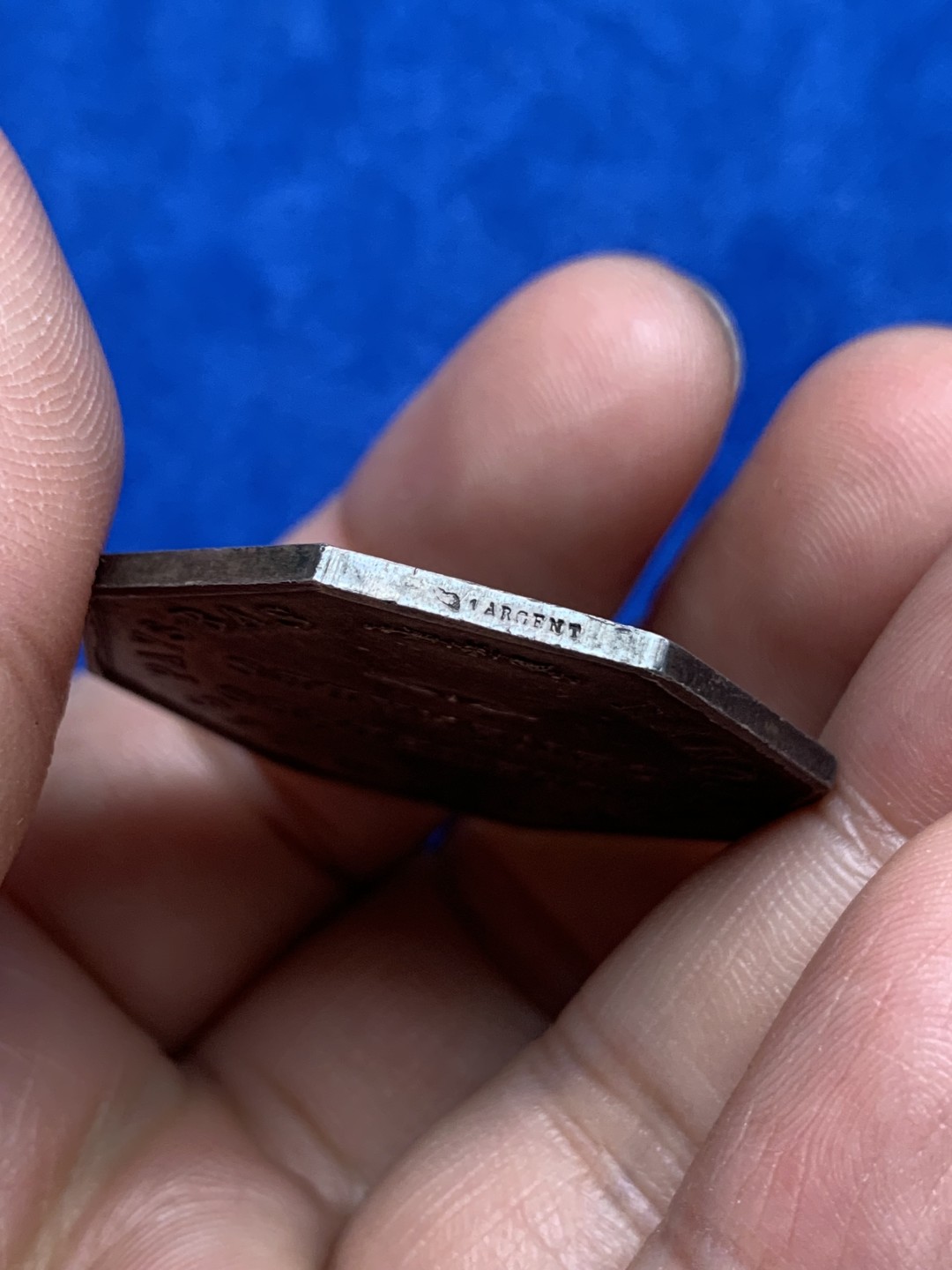 《竞宝斋》第157场-法国八角与章 专场！周日，周一，周四 3场 (全场包邮) 法国八角银质代币，巴黎荷兰银行，21.22g，36.3mm，丰饶角，老包浆