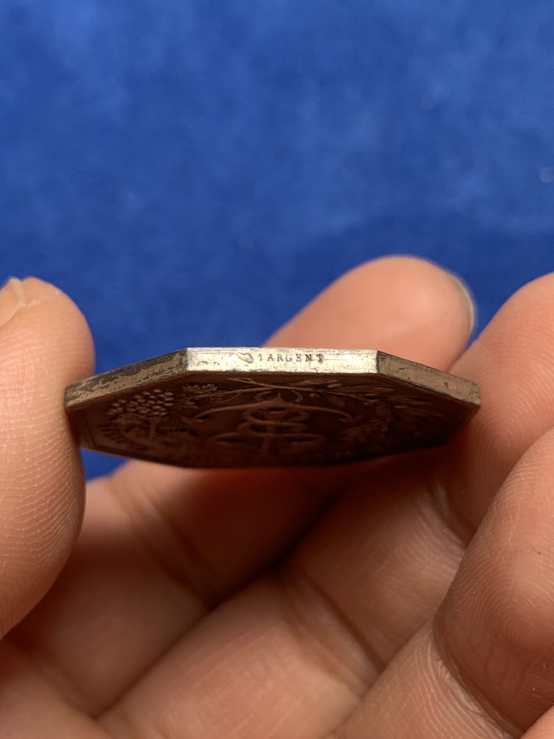 《竞宝斋》第157场-法国八角与章 专场！周日，周一，周四 3场 (全场包邮) 法国八角银质代币，蒙彼利埃商会，19.27g，33.5mm，丰饶角边铭