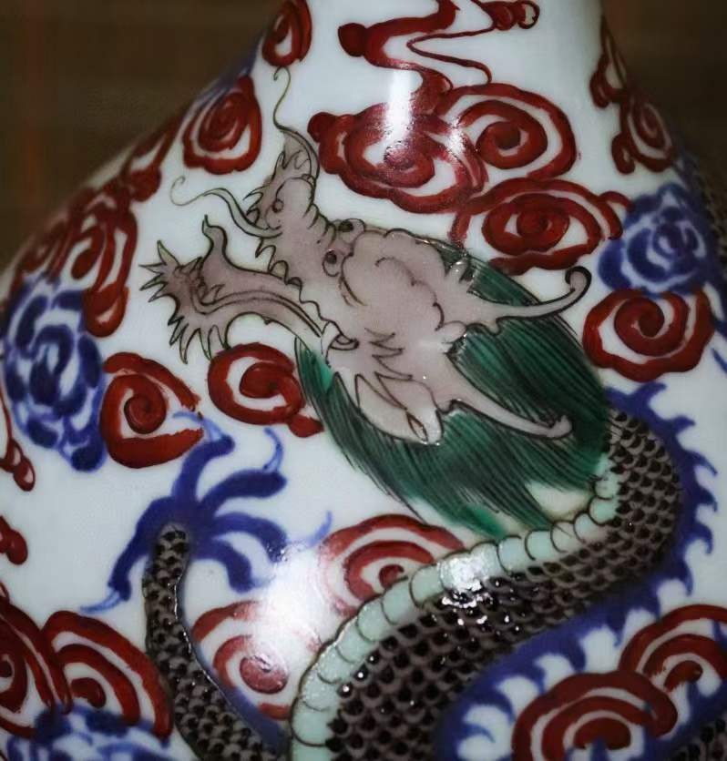 旧藏大清康熙年制五彩穿云龙纹葫芦瓶- 亚太艺术品- 亚太艺术品- 麦稀奇