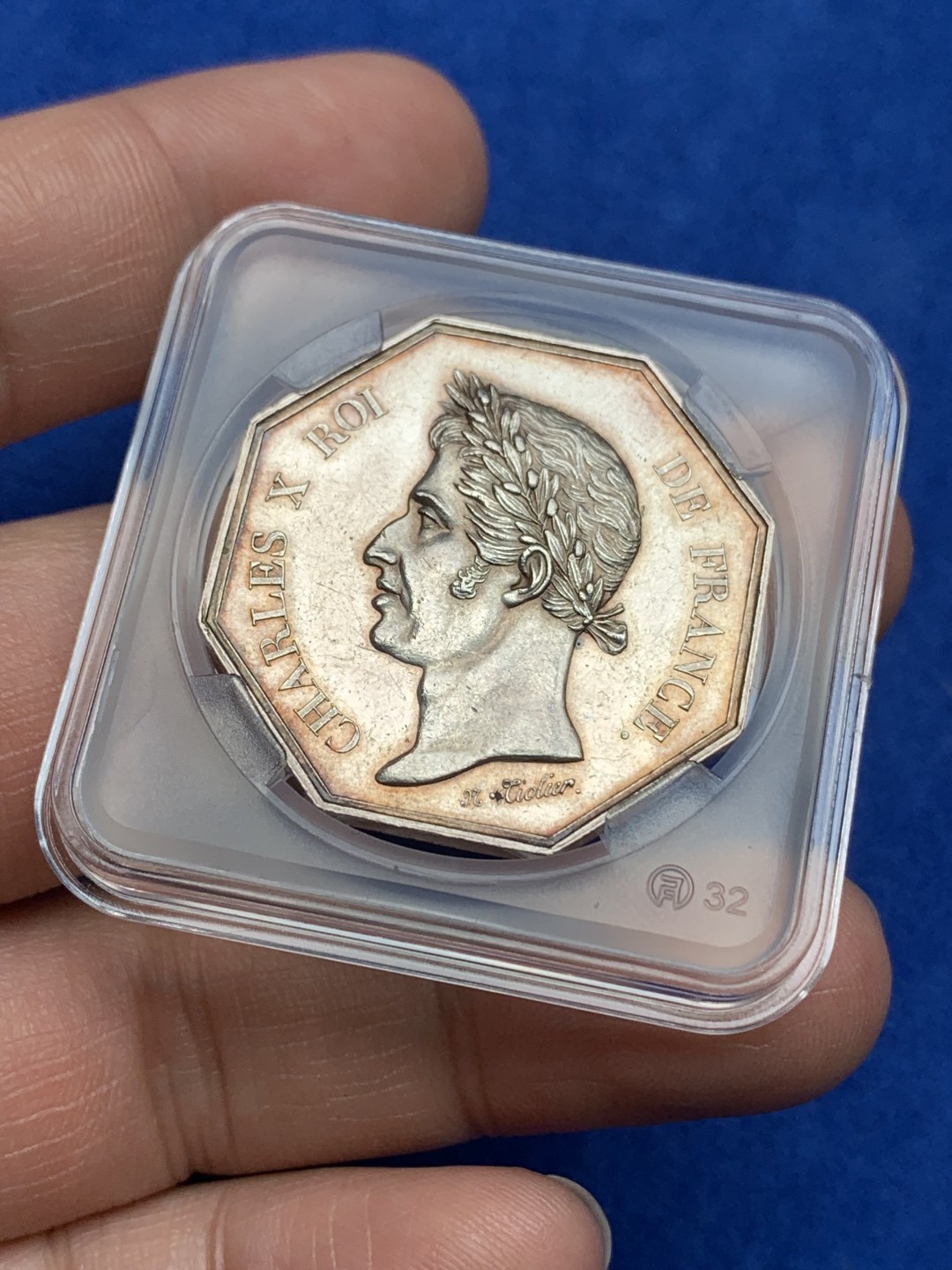 《竞宝斋》第157场-法国八角与章 专场！周日，周一，周四 3场 (全场包邮) 法国八角银质代币，1828年诺曼底地区勒阿弗尔市政委员会，正面查理十世，背面火龙纹章，14.76g，31.8mm，早期无边铭