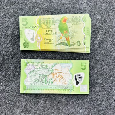 79th 斐济2023年5元，流通钞新签名，FFB首发冠和样票全同8， - FFB3800659