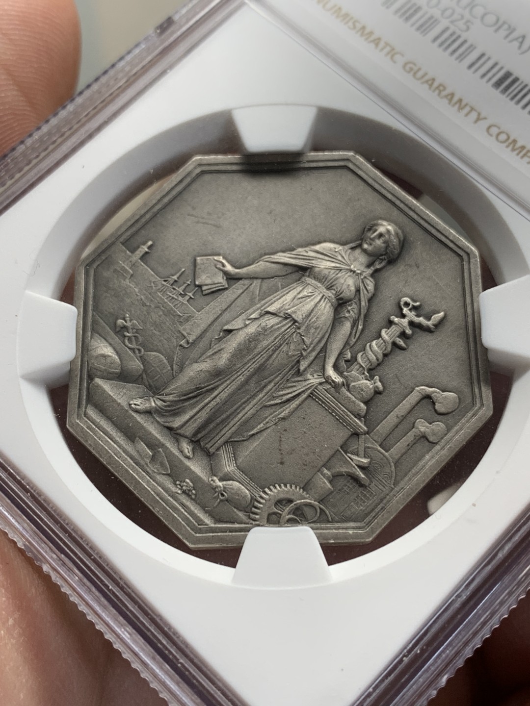 《竞宝斋》第157场-法国八角与章 专场！周日，周一，周四 3场 (全场包邮) NGC-MS64法国八角银质代币，工商信贷银行，丰饶角边铭，细节丰富