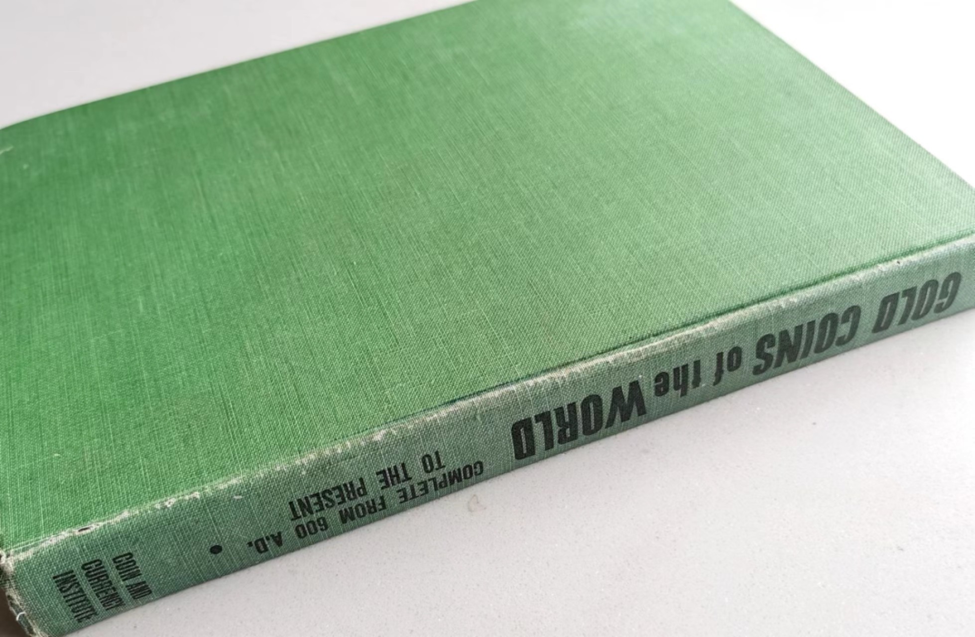 凡希社世界钱币微拍第二百三十六期 公元600年至今的世界金币目录 封页有开裂见图例