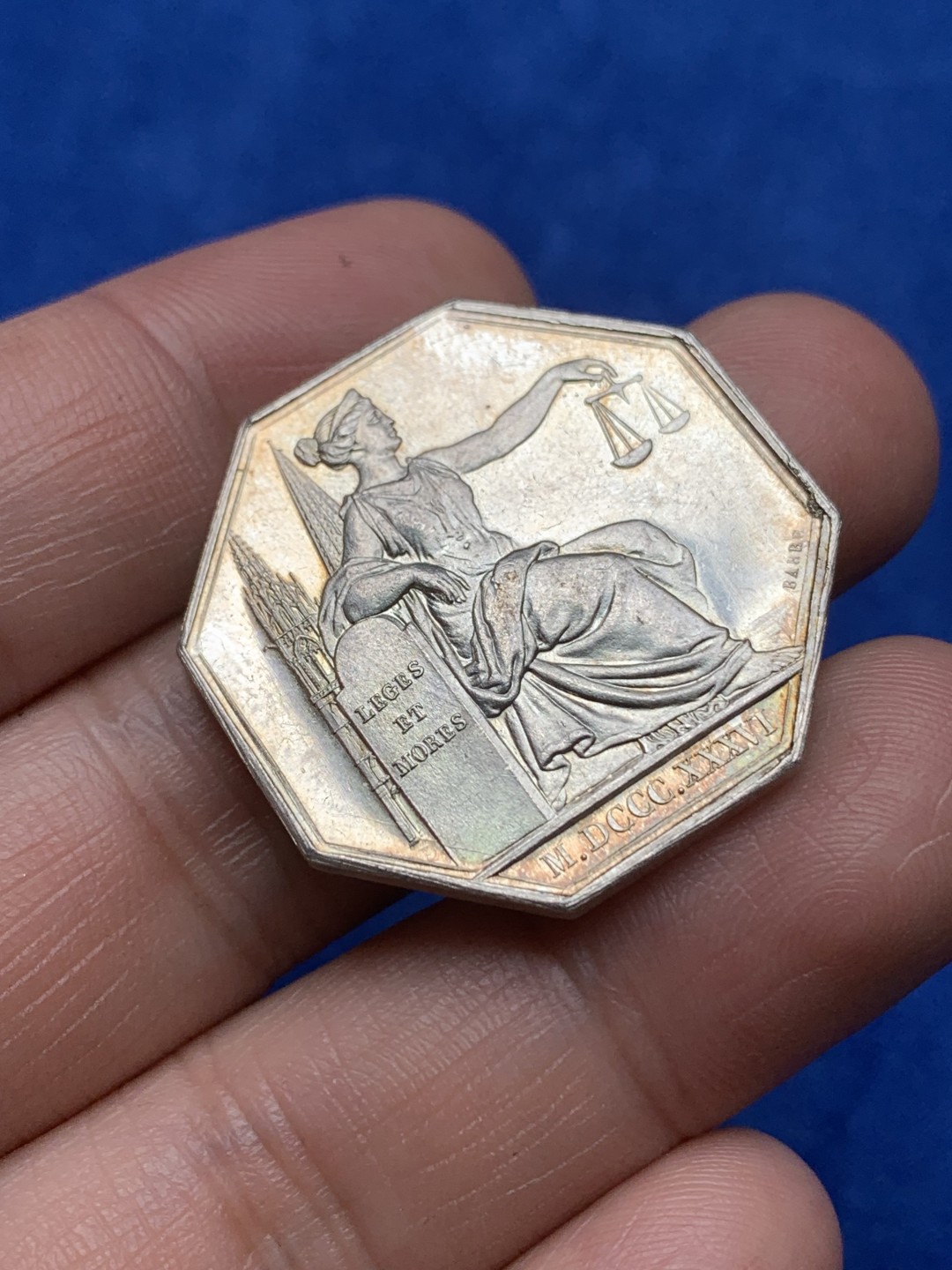 《竞宝斋》第157场-法国八角与章 专场！周日，周一，周四 3场 (全场包邮) 法国八角银质代币，沙特尔公证人，14.36g，31.6mm，丰饶角边铭