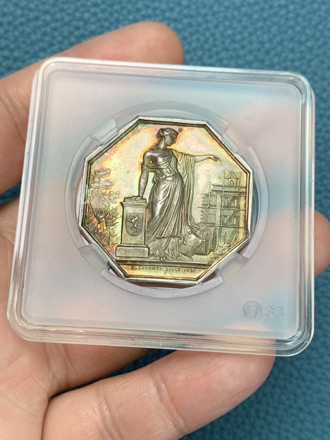 《竞宝斋》第157场-法国八角与章 专场！周日，周一，周四 3场 (全场包邮) 法国八角银质代币，北方火灾保险，17.05g，35mm，手指边铭，高浮雕，五彩包浆