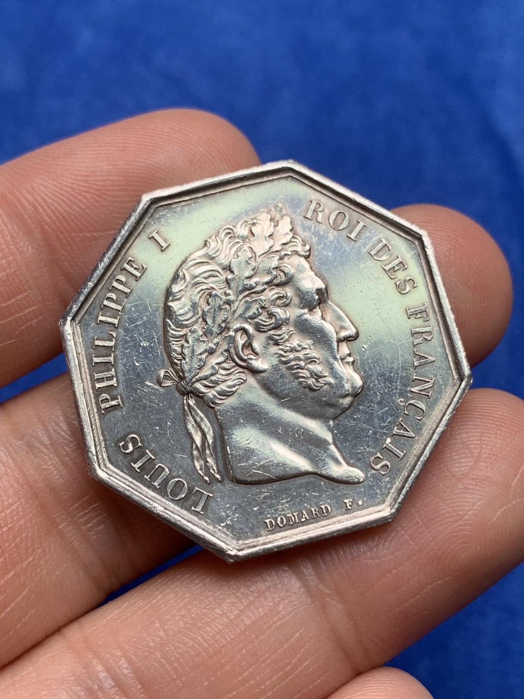 《竞宝斋》第157场-法国八角与章 专场！周日，周一，周四 3场 (全场包邮) 法国八角银质代币，1830年巴黎一审法庭，15.86g，33.5mm，1832之前无边铭