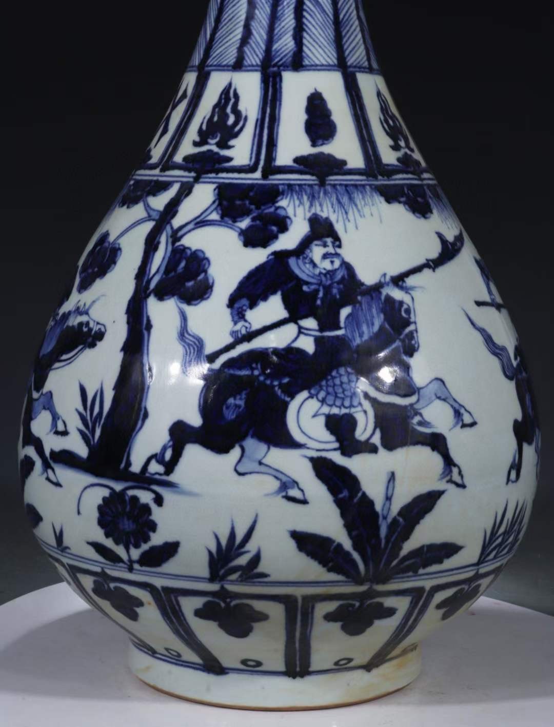 旧藏 元青花【三英战吕布】人物故事纹玉壶春瓶