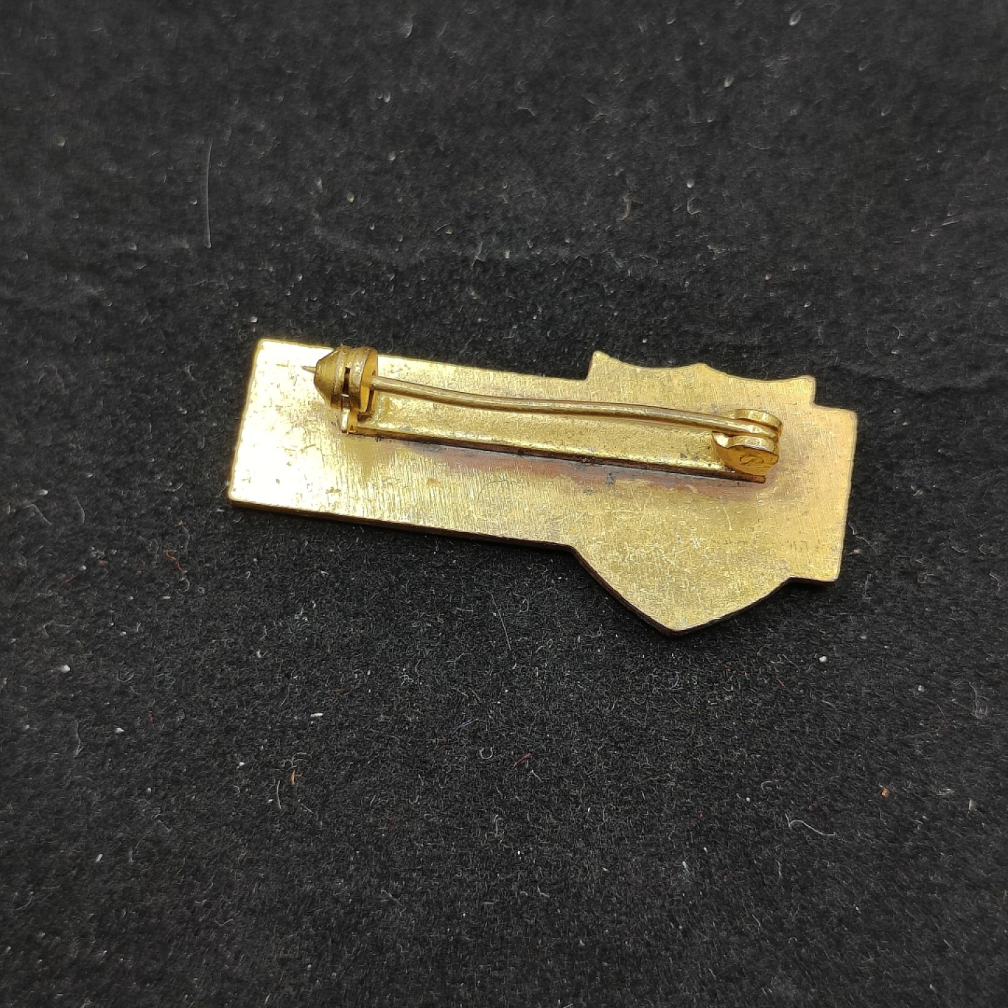 全场0元起拍 第50期 咸鱼国勋章拍卖专场 4月26日（周三）下午6：00开始 东德爱国主义服务奖章 珐琅国徽