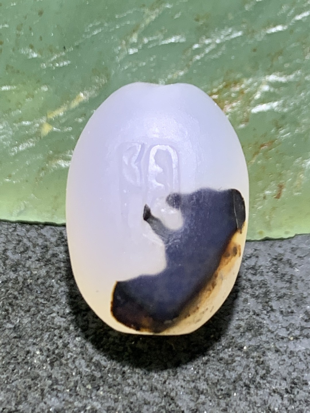 精美亚光高玉化海洋玉髓手工俏色巧雕阴阳随形桶珠一个