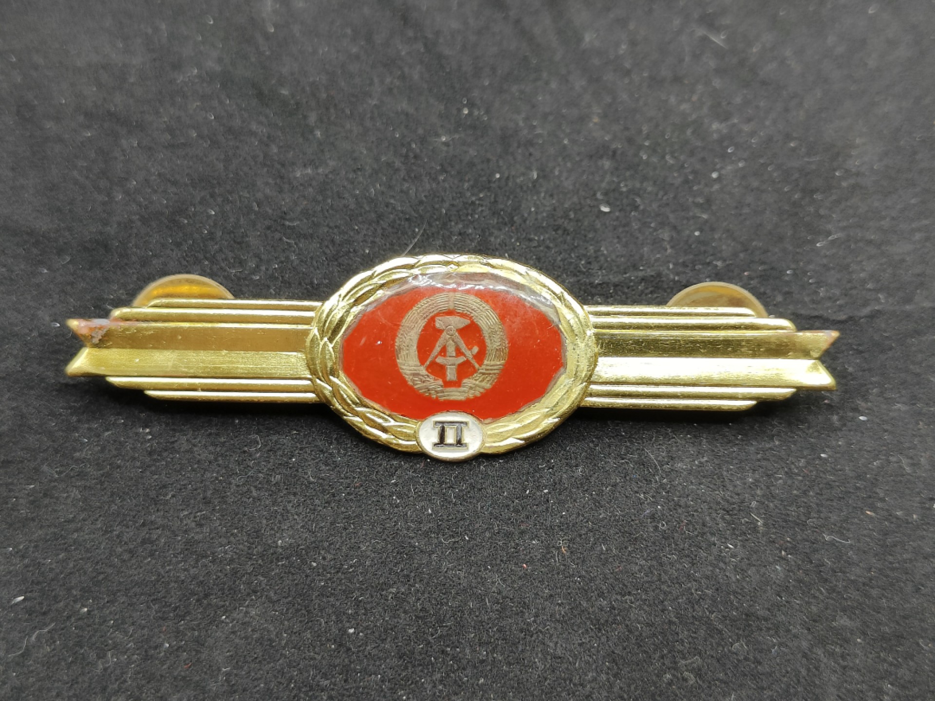 全场0元起拍 第50期 咸鱼国勋章拍卖专场 4月26日（周三）下午6：00开始 东德通用二级技能章