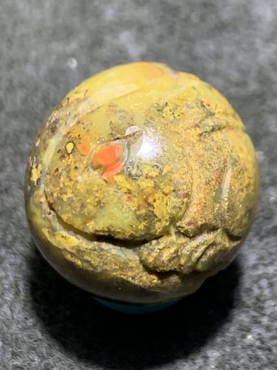 精美原皮草花纹战国红玛瑙手工雕刻红眼玉兔珠一个 - 精美原皮草花纹战国红玛瑙手工雕刻红眼玉兔珠一个