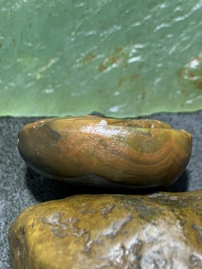 精美亚光冰飘战国红玛瑙雕刻手工俏色巧雕莲年有鱼吊坠一个 精美亚光冰飘战国红玛瑙雕刻手工俏色巧雕莲年有鱼吊坠一个