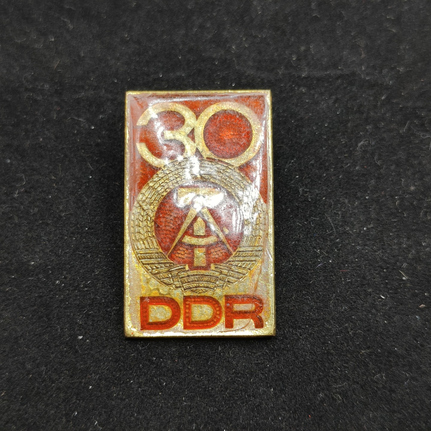 全场0元起拍 第50期 咸鱼国勋章拍卖专场 4月26日（周三）下午6：00开始 东德建国30周年纪念章