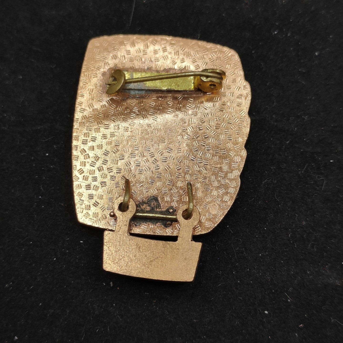 全场0元起拍 第50期 咸鱼国勋章拍卖专场 4月26日（周三）下午6：00开始 东德优秀士兵证章5次获得