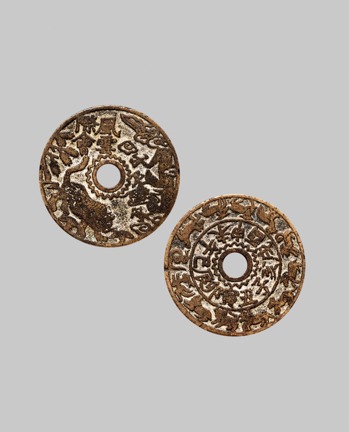 广州中孚2023年春拍-钱币专场 清代 风云际会 花钱  直径35.2mm*1.3mm 重9.1克 华夏评级 82 评级编号：6262008471