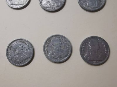 238.【鲸贝乐淘★两拍包邮】三字经·第“亲师友，习礼仪”号拍卖 【越南🇻🇳】法属流通铝币10枚，5分丰收女神头像，难得好品相如图，带原光