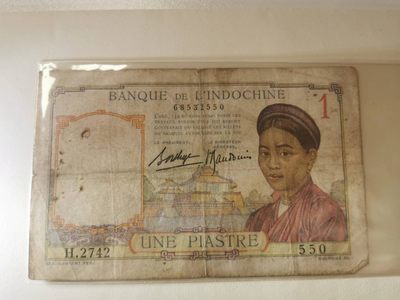 238.【鲸贝乐淘★两拍包邮】三字经·第“亲师友，习礼仪”号拍卖 【越南🇻🇳】东方汇理银行1元1对2张，流通品相如图所示