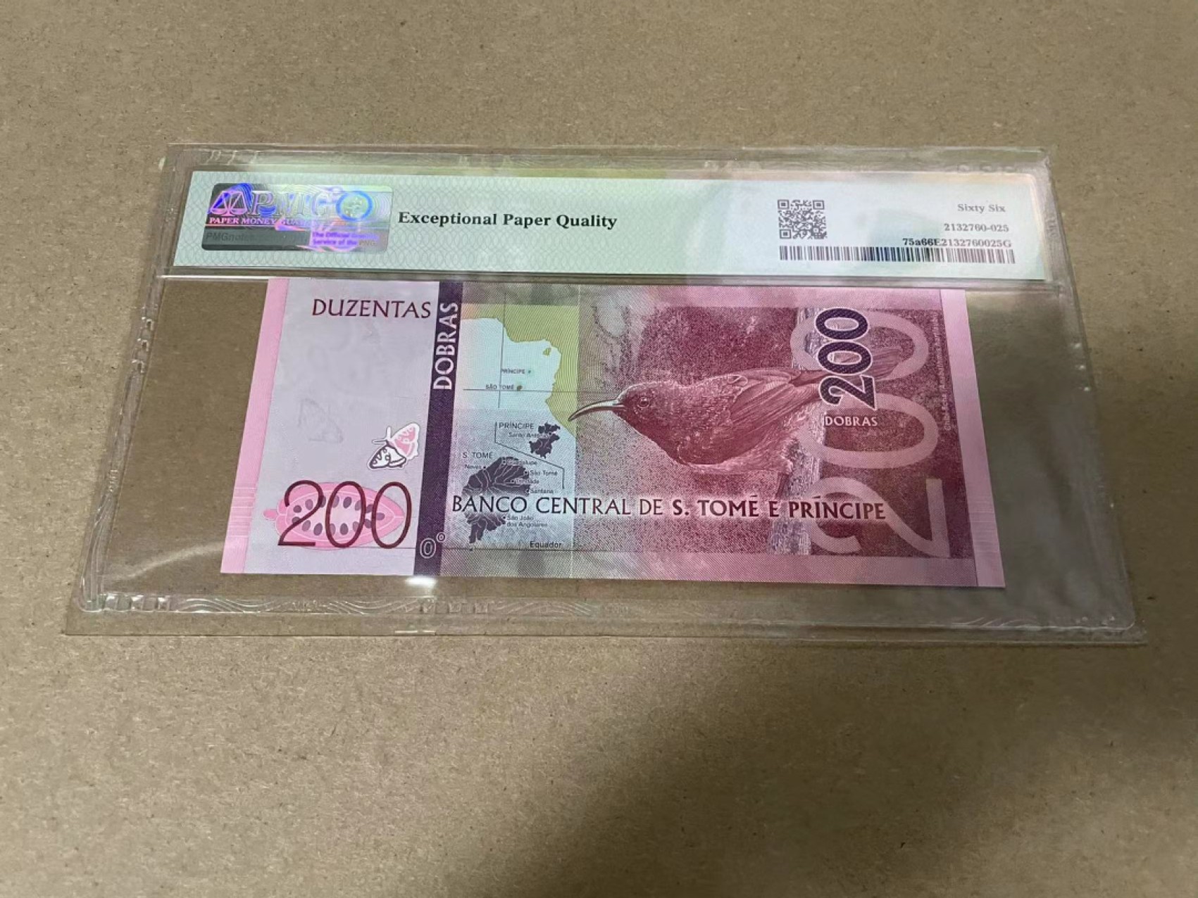 【Blue Auction】✨世界纸币精拍第317期——小精品场  圣多美和普林西比 2016年200Dobras PMG66EPQ  