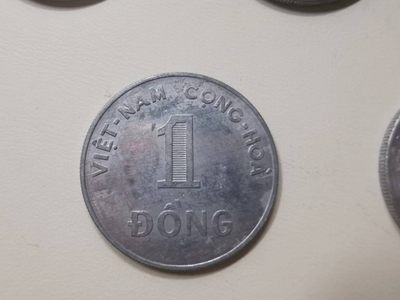 238.【鲸贝乐淘★两拍包邮】三字经·第“亲师友，习礼仪”号拍卖 【越南🇻🇳】1971年南越1盾硬币5枚，铝币带原光难得，好品相如图所示