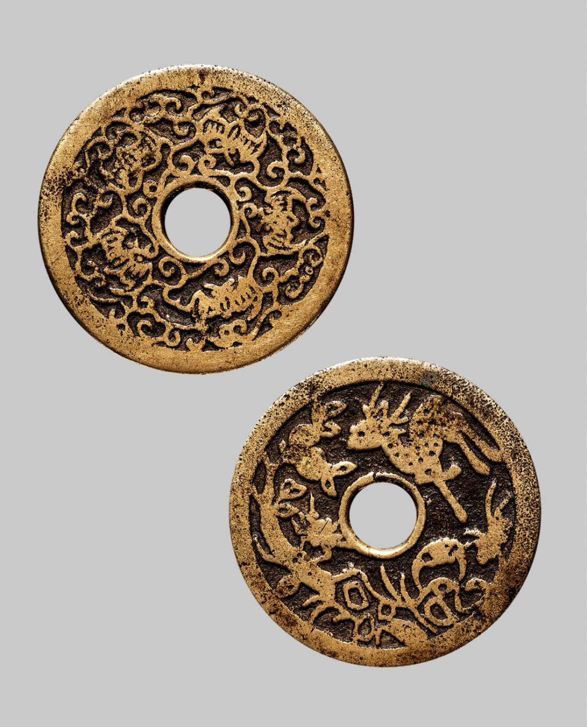 广州中孚2023年春拍-钱币专场 清代  福禄寿喜 背五福花钱  直径45.6mm*2.2mm 重25.5克
