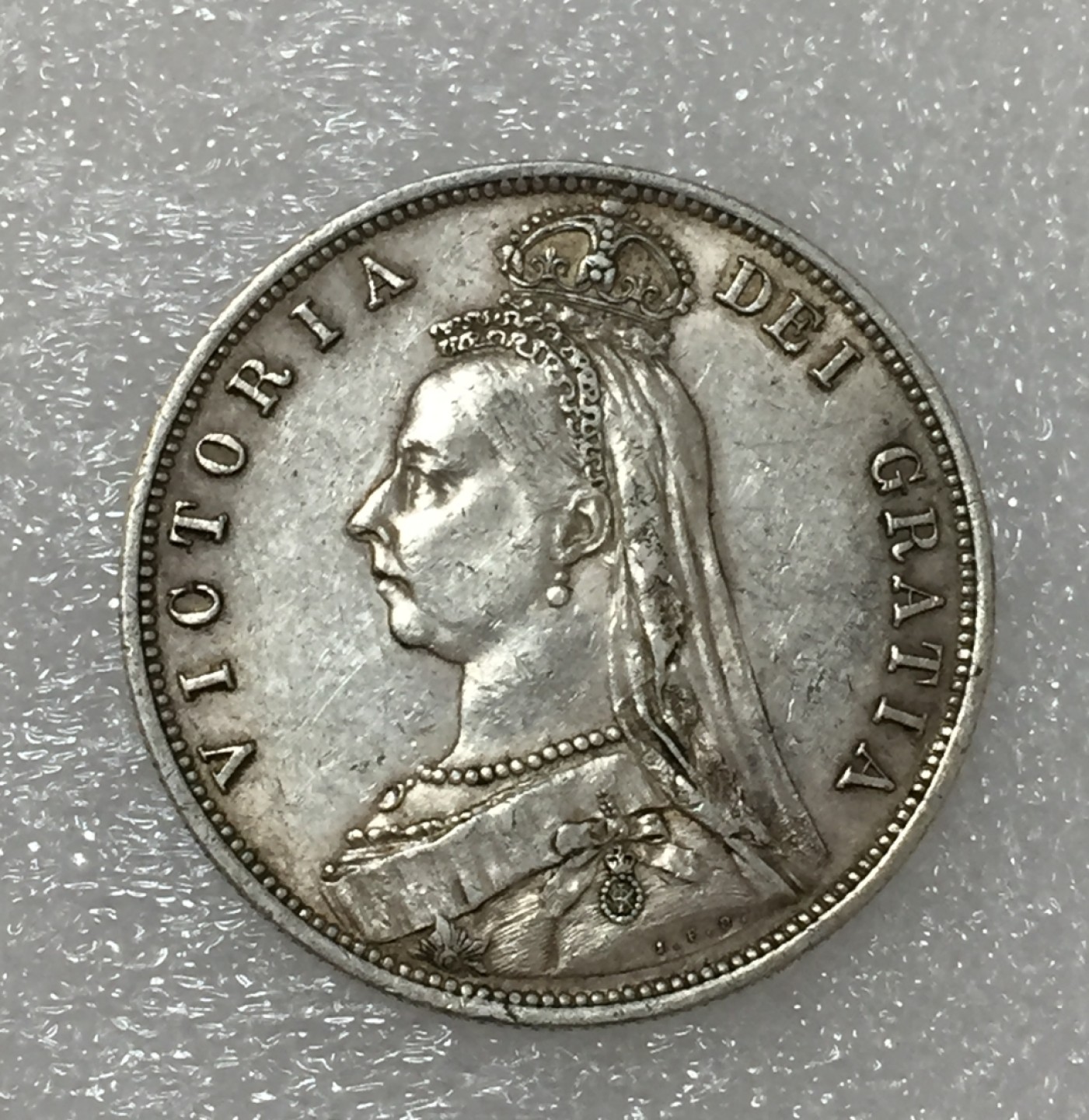 方圆集藏第四期专场 11008-英国1887年维多利亚女王半克朗银币