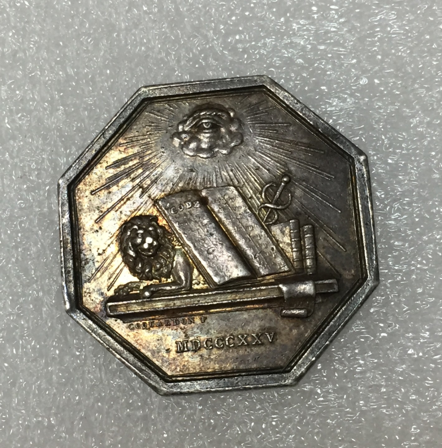 方圆集藏第四期专场 8287-法国1825年八角代用币章Jeton黑五彩 