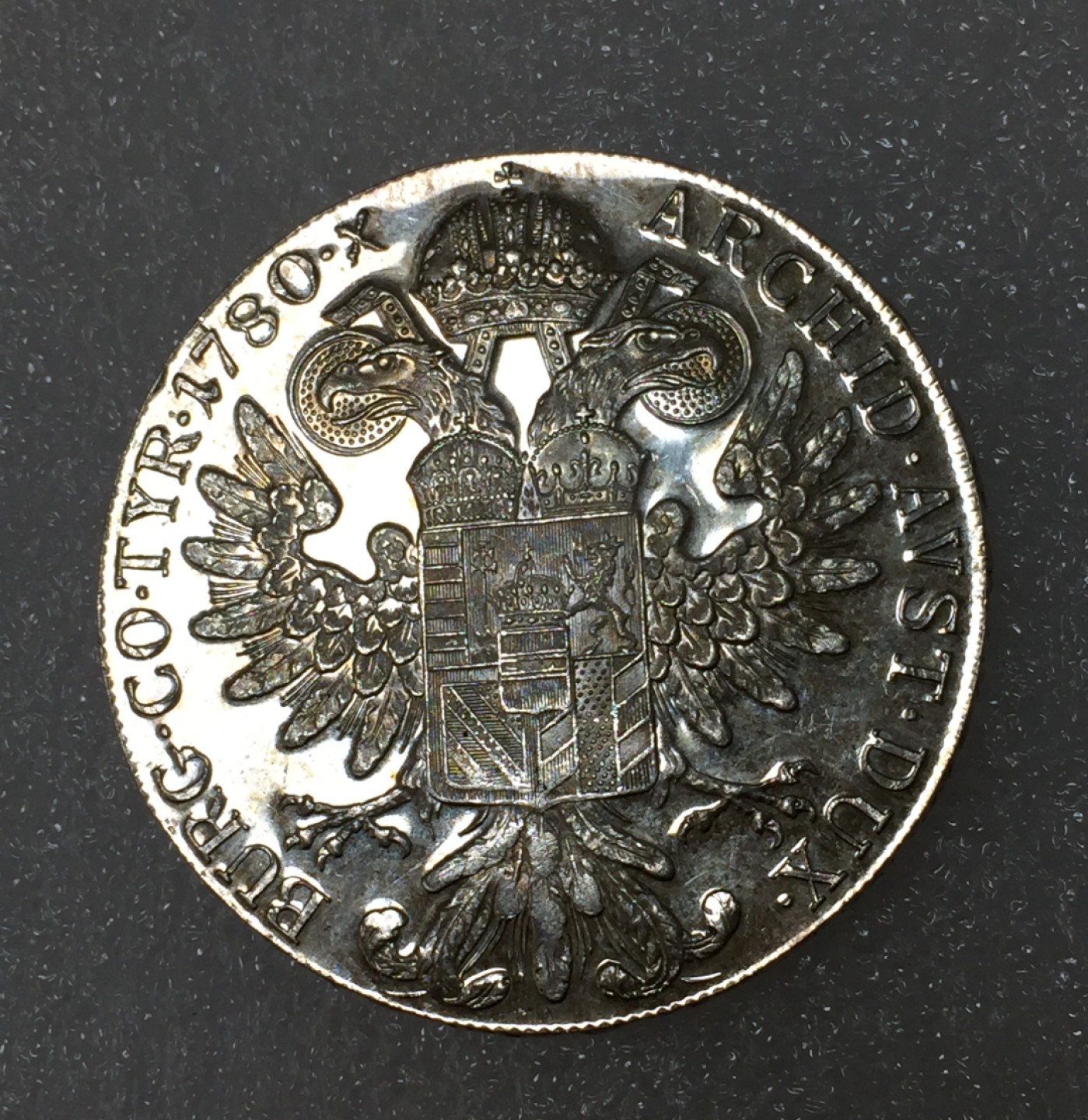 方圆集藏第四期专场 8868-奥地利1780后铸版精制版大奶妈银币