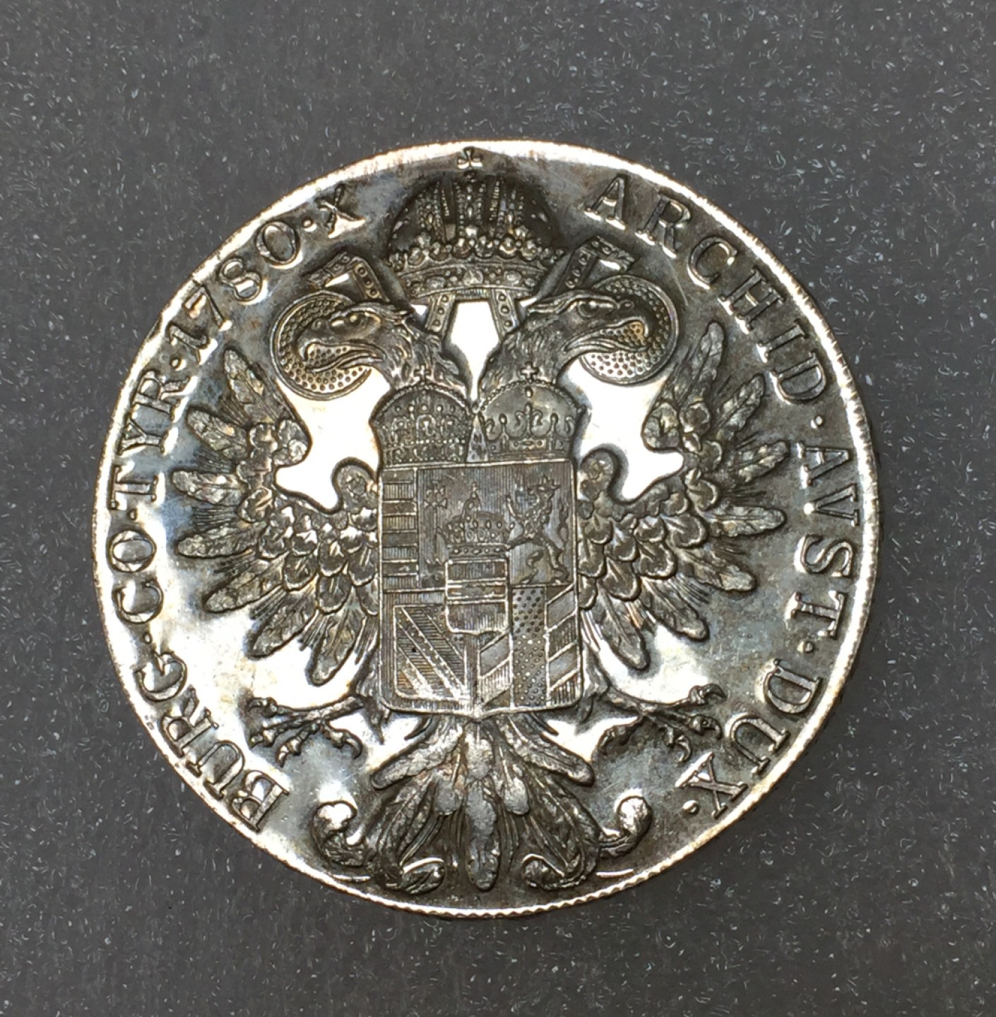 方圆集藏第四期专场 8868-奥地利1780后铸版精制版大奶妈银币