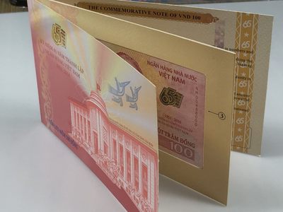 【三泉🏦Quan Se】拍卖第十二期⚖️ - 越南2016年100盾纪念钞【88000】（册装）