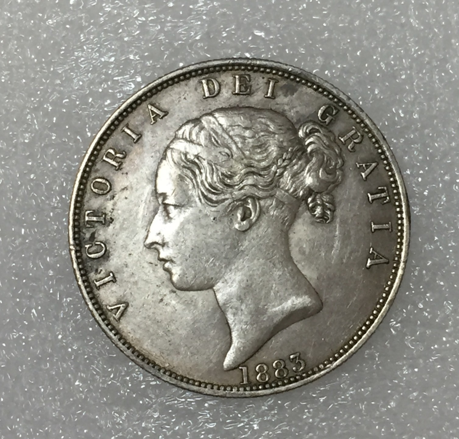 方圆集藏第四期专场 8334-英国1883年小维半克朗银币