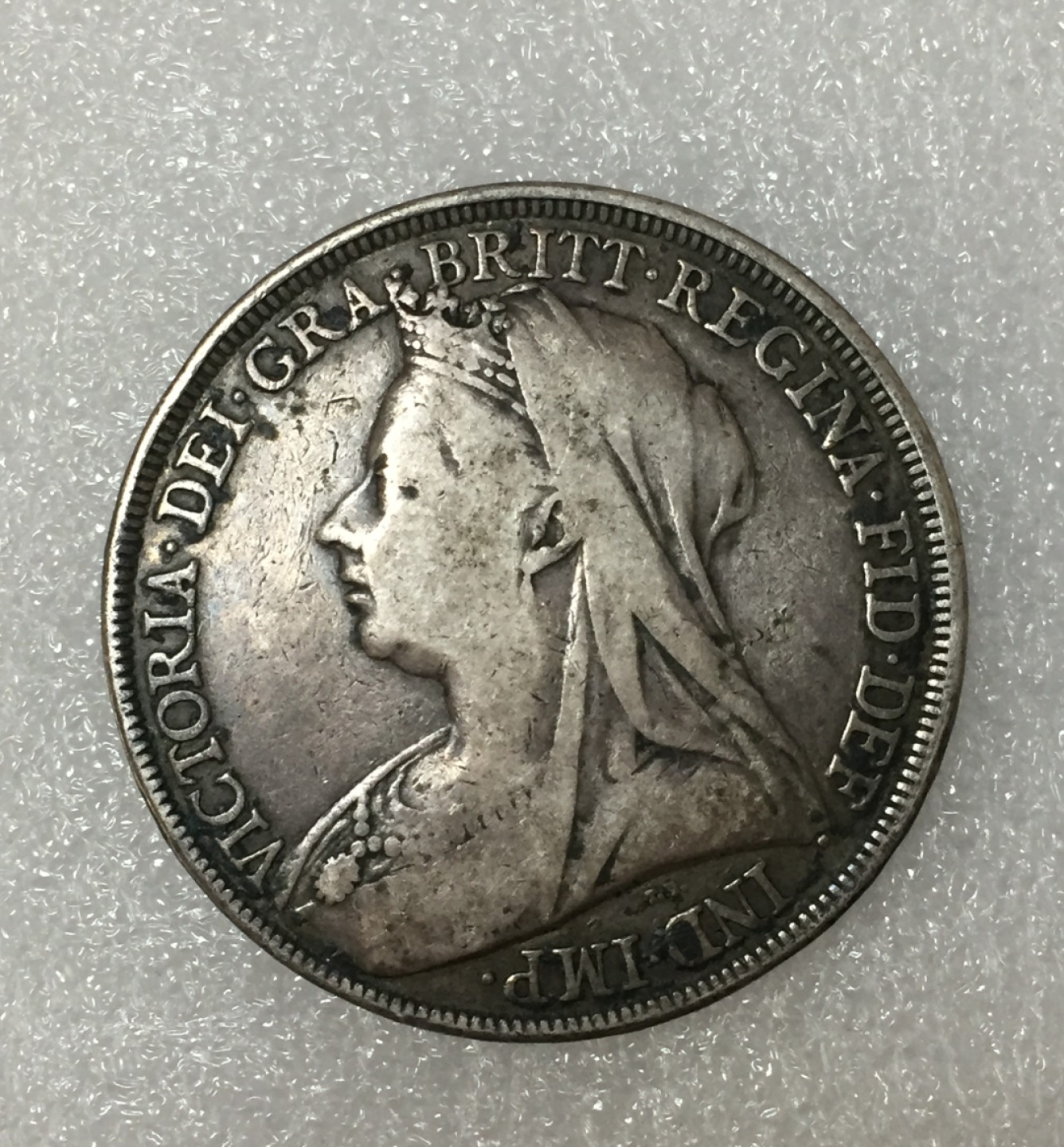 方圆集藏第四期专场 11465-英国1894年维多利亚披纱版马剑银币