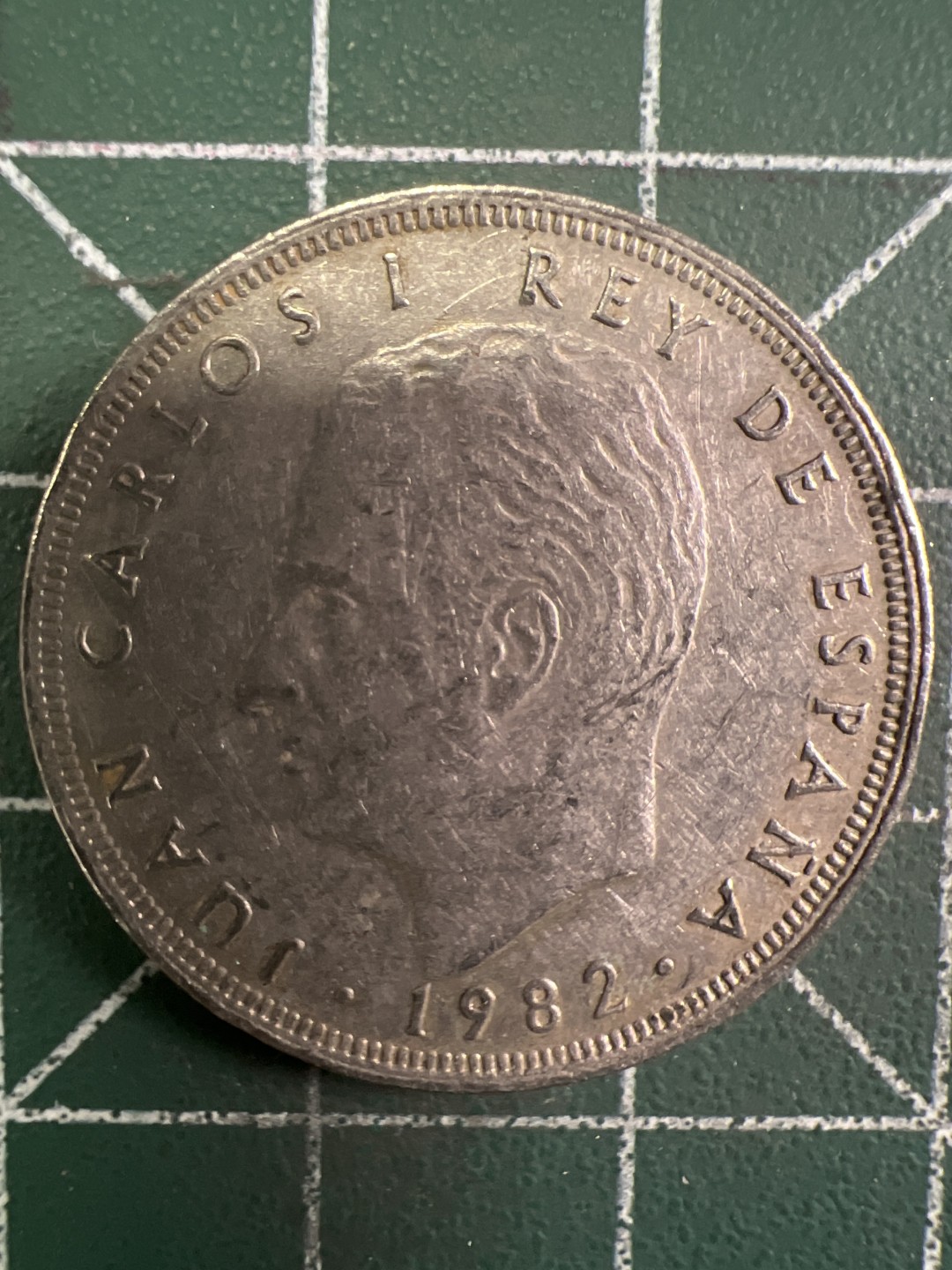 泡泡堂第293期  世界硬币 （无押金，捡漏，全场20包邮，偏远地区除外，接收代拍业务） 西班牙25比塞塔