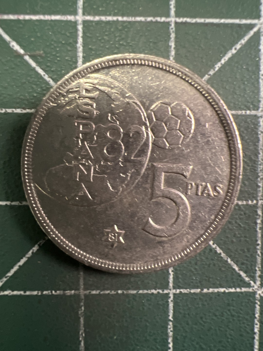 泡泡堂第293期  世界硬币 （无押金，捡漏，全场20包邮，偏远地区除外，接收代拍业务） 西班牙5比塞塔