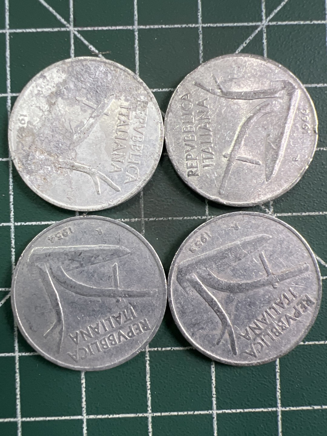 泡泡堂第343期  世界硬币 （无押金，捡漏，全场20包邮，偏远地区除外，接收代拍业务） 意大利十分4枚