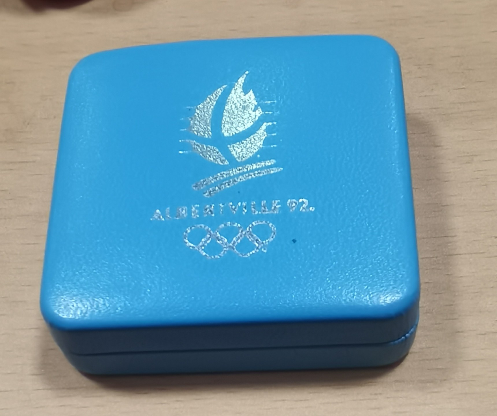 北京马甸外国币专卖微拍第九十七期，外国金银币专场，陆续上新，欢迎关注 法国1992年100法郎银币 阿尔贝维尔冬奥会纪念精制银币，重量：22.22克，成色：900币