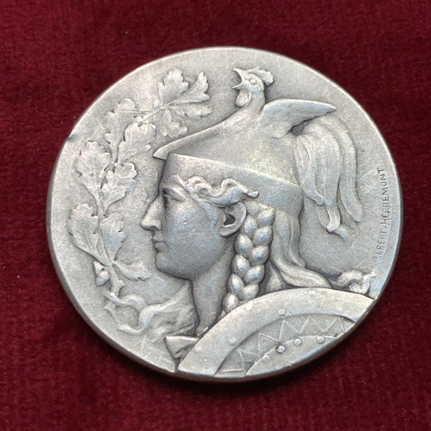 《竞宝斋》第159场-周日，周一 2场 (全场包邮) 法国 少见 戎装女神银章 37mm 20.75g 边铭野猪 菱形 argent950