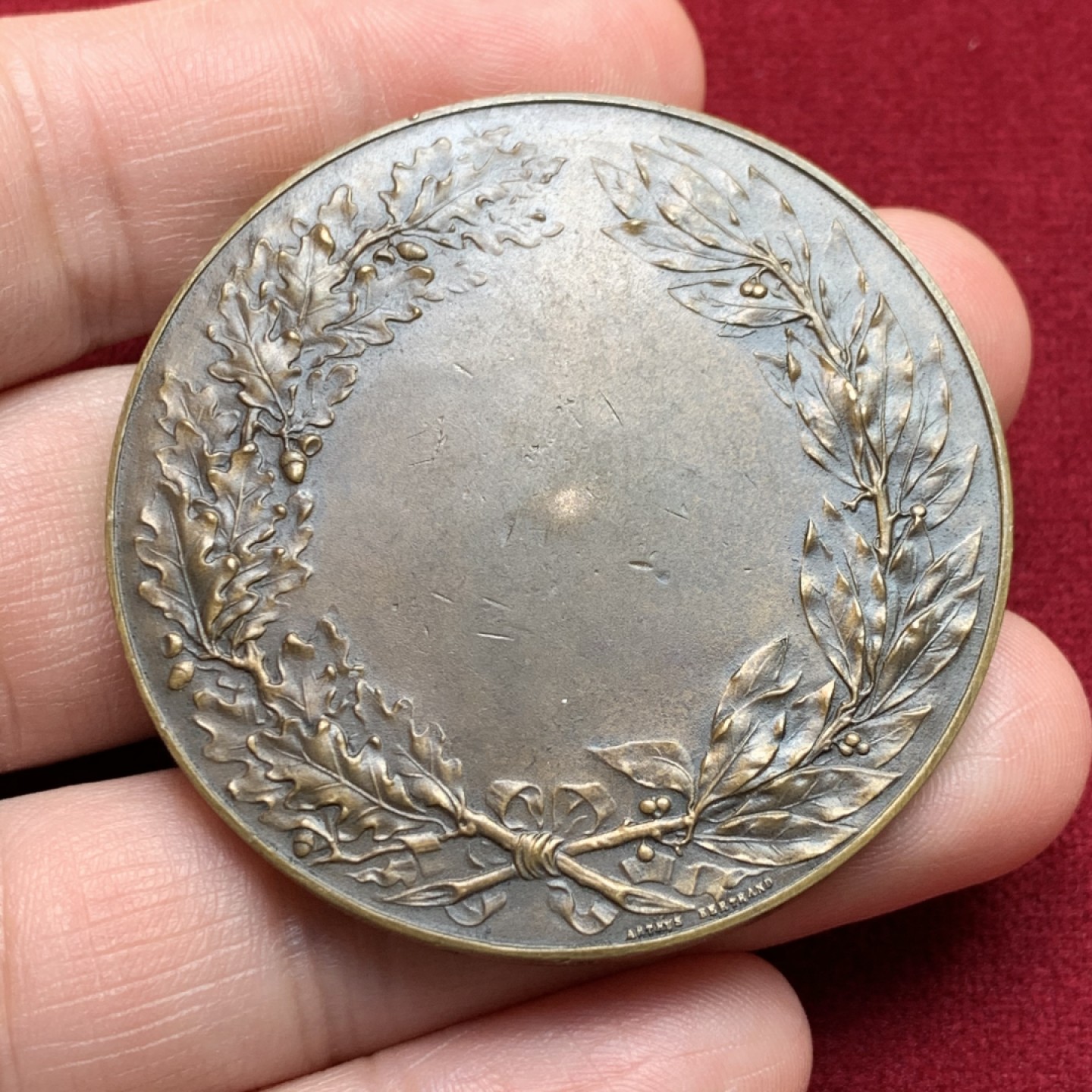 《竞宝斋》第159场-周日，周一 2场 (全场包邮) 20世纪初法国胜利女神铜章，直径50mm，重量55.5g