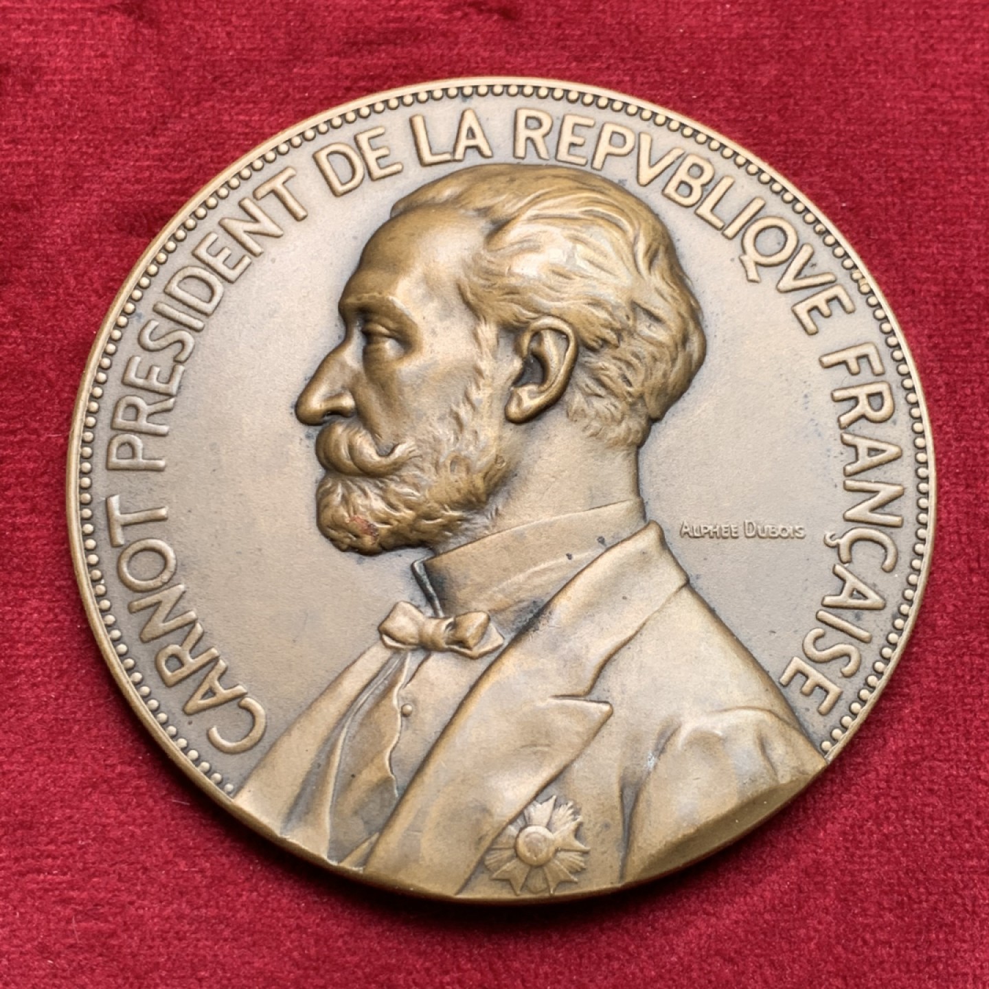 《竞宝斋》第159场-周日，周一 2场 (全场包邮) 法国 1887年 卡诺总统 纪念铜章，直径68mm，重量118g