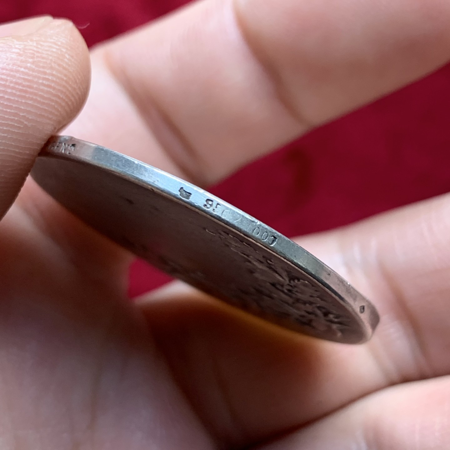 《竞宝斋》第159场-周日，周一 2场 (全场包邮) 法国 少见 戎装女神银章 37mm 20.75g 边铭野猪 菱形 argent950