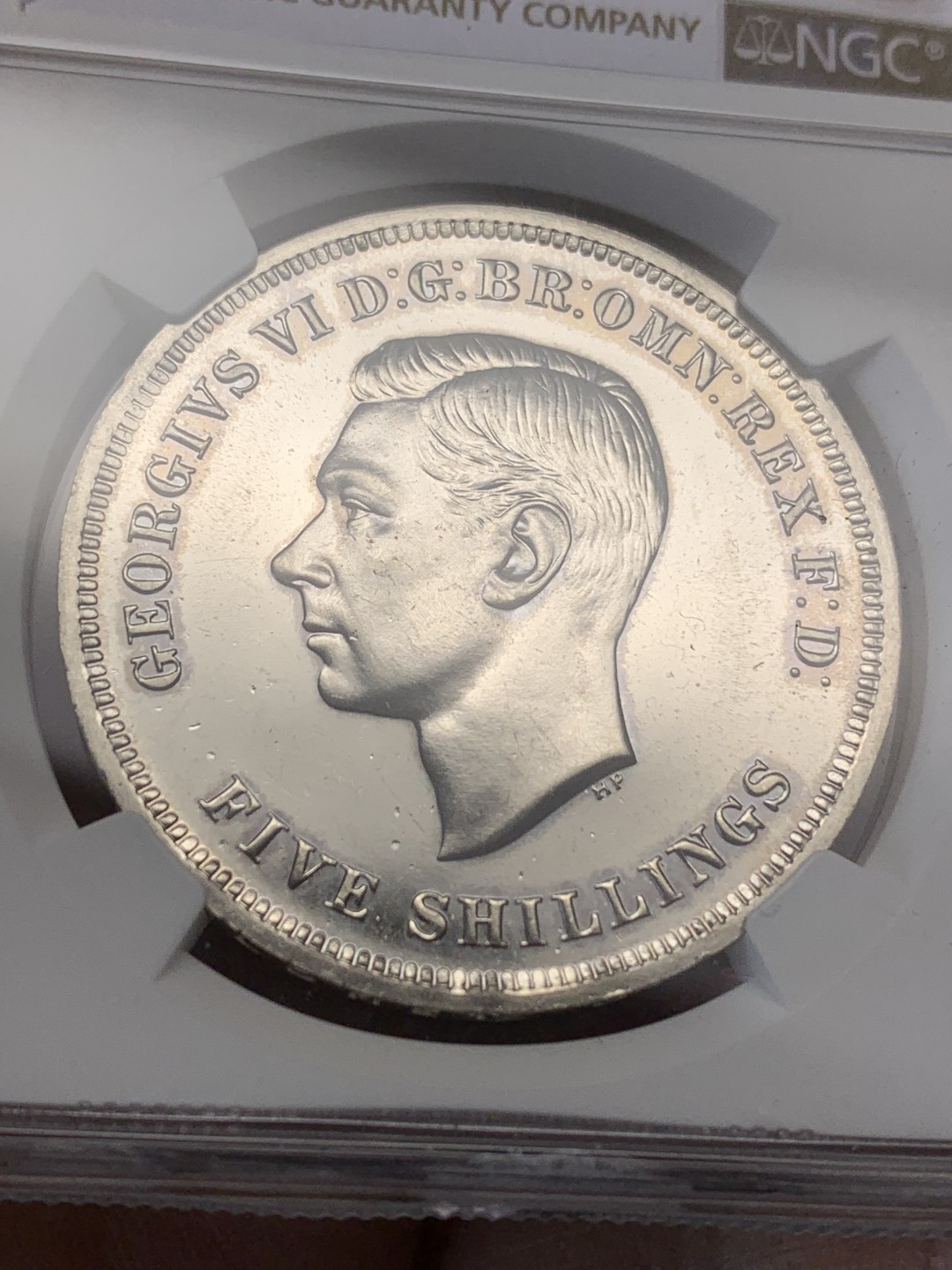 《竞宝斋》第159场-周日，周一 2场 (全场包邮) NGC-PL64 英国 1951年 镍马剑1克朗 高分少见 转光非常漂亮