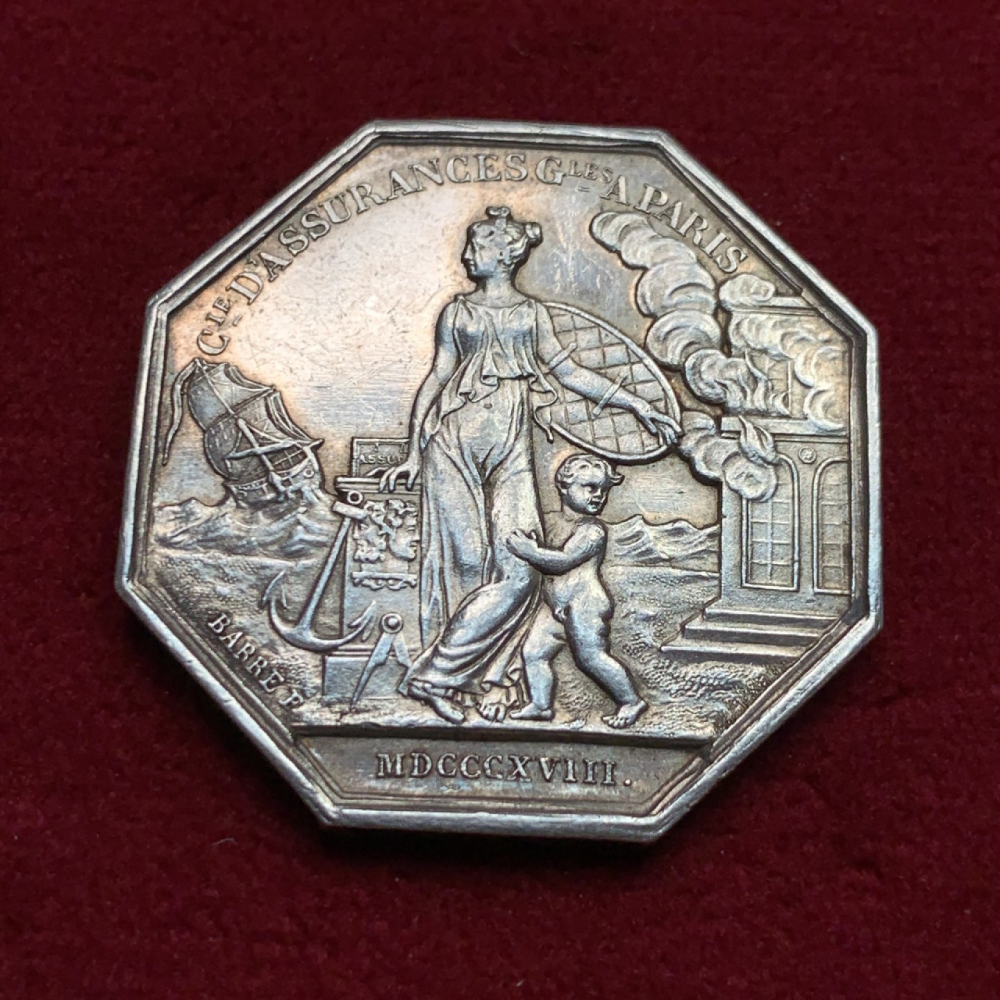 《竞宝斋》第159场-周日，周一 2场 (全场包邮) 法国  路易十八 火宅保险 八角银质代币 船首+银标 早期品种  13.8克 30.7mm