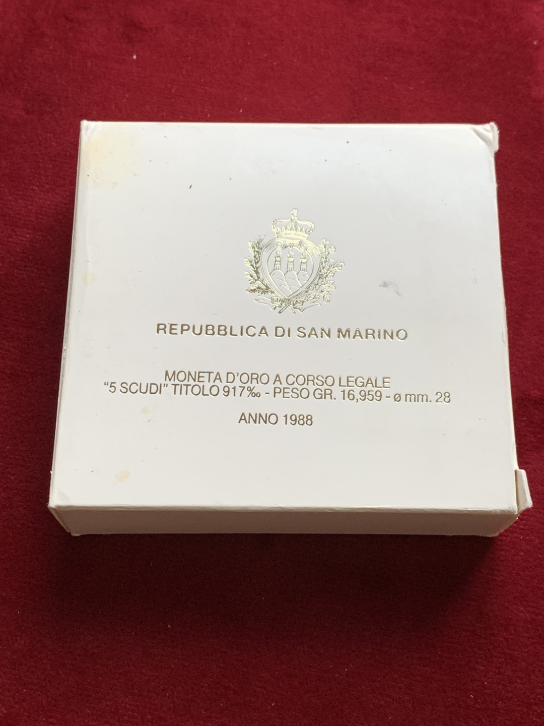 《竞宝斋》第159场-周日，周一 2场 (全场包邮) 原盒证书圣马力诺1988年 5斯库蒂金币 16.96克 917金