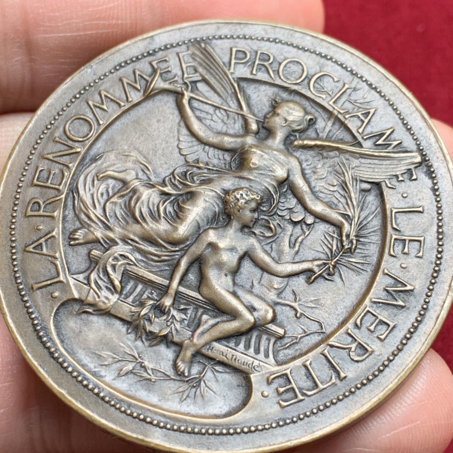 《竞宝斋》第159场-周日，周一 2场 (全场包邮) 20世纪初法国胜利女神铜章，直径50mm，重量55.5g