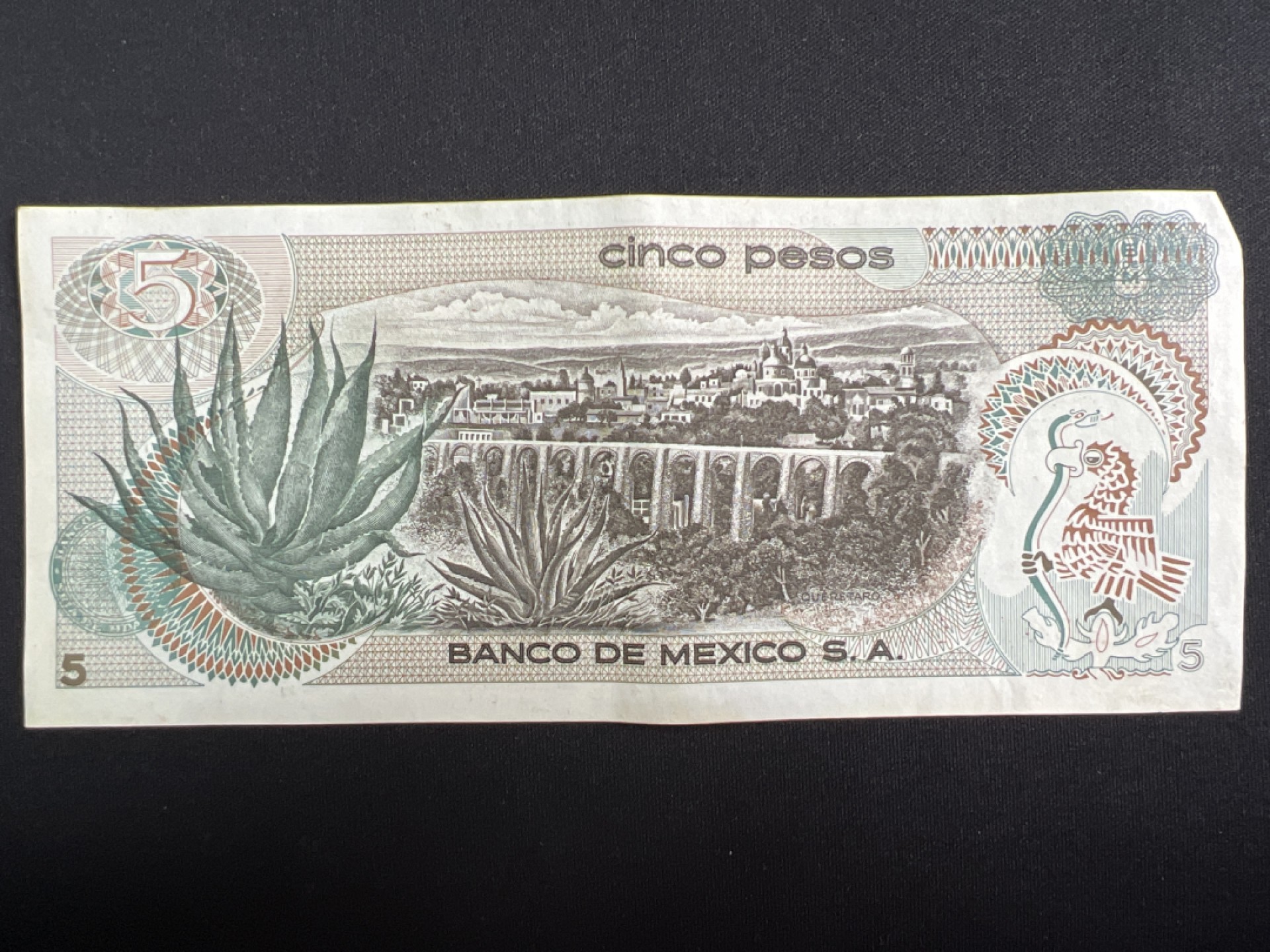 泡泡堂微拍第137幕纸币捡漏可累计专场👿👿，累计满二十元包邮，接受代拍业务 墨西哥5比索