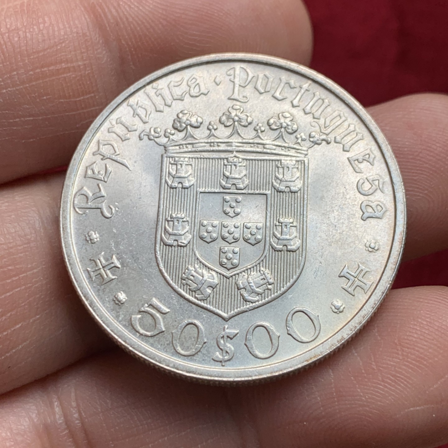 《竞宝斋》第159场-周日，周一 2场 (全场包邮) 1968年葡萄牙银币50E，未流通品，状态好