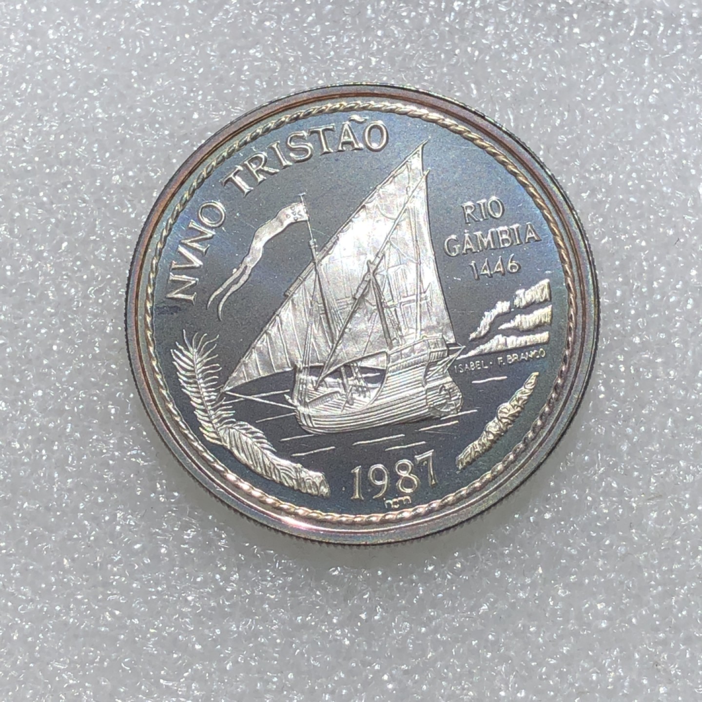 环球钱币第02场 92.5%银葡萄牙100埃斯库多银币