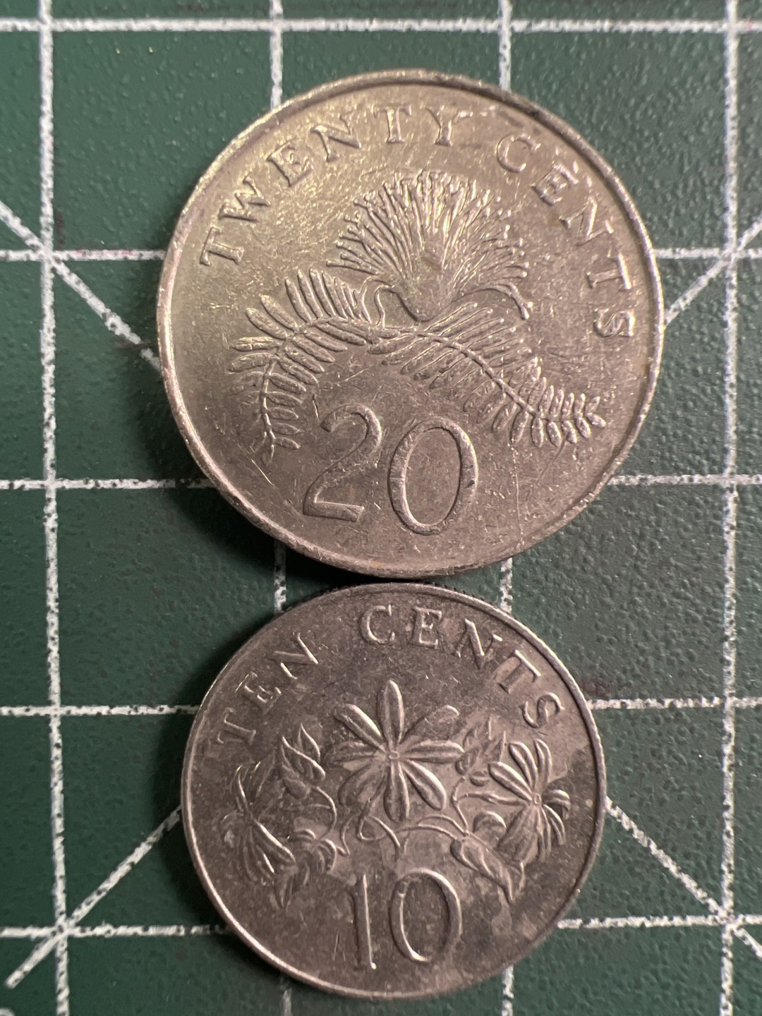 泡泡堂第294期  世界硬币 （无押金，捡漏，全场20包邮，偏远地区除外，接收代拍业务） 新加坡2枚