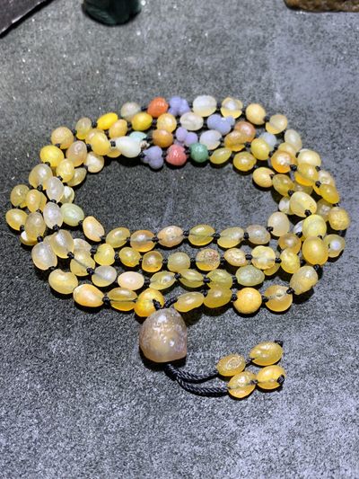 精美天然阿拉善108高圆度彩珠玛瑙项链(手串)一条 精美天然阿拉善108高圆度彩珠玛瑙项链(手串)一条