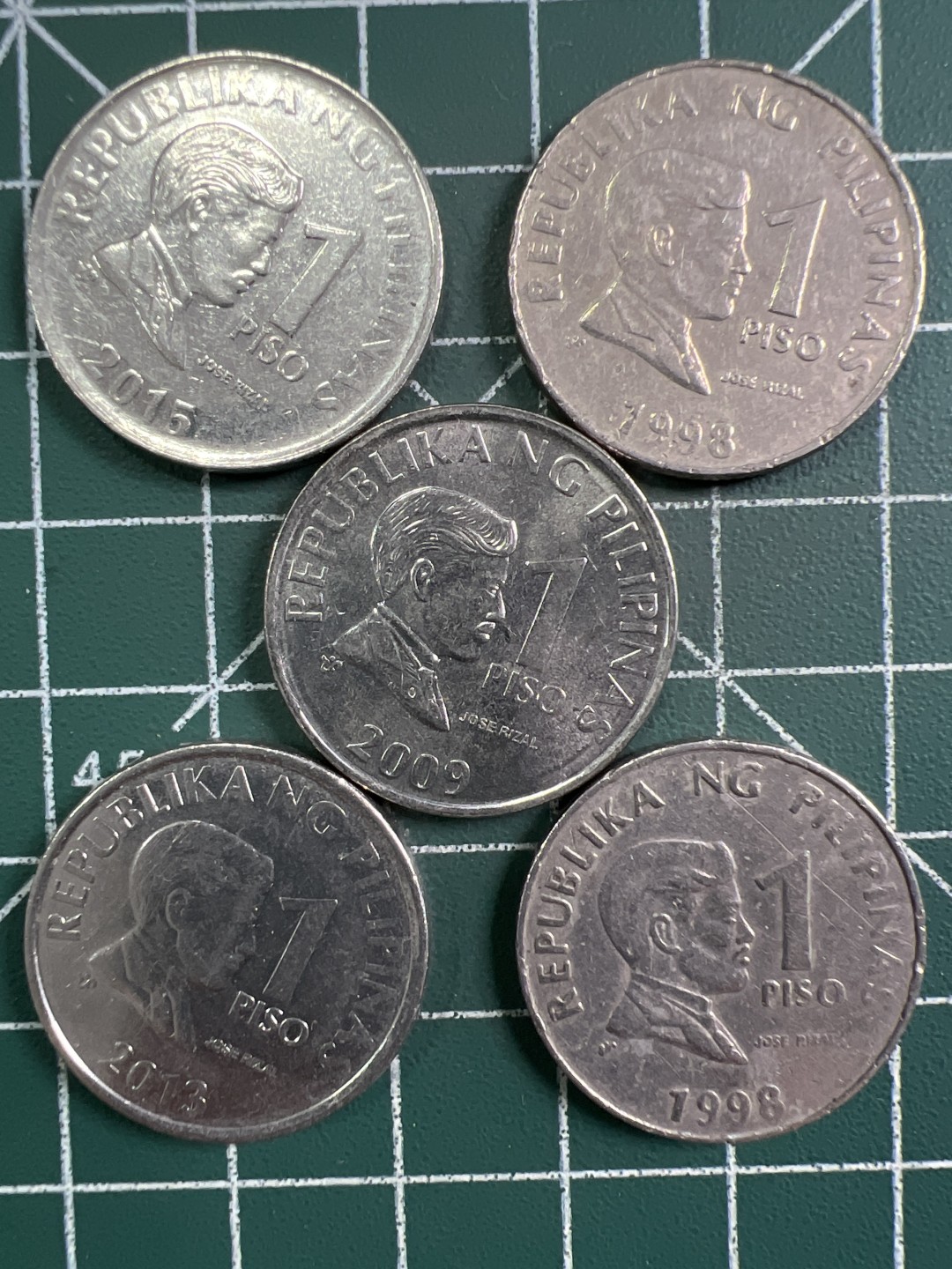 泡泡堂第295期  世界硬币 （无押金，捡漏，全场20包邮，偏远地区除外，接收代拍业务） 菲律宾一比索5枚